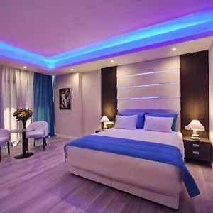 מלון The Josephine Boutique לרנקה